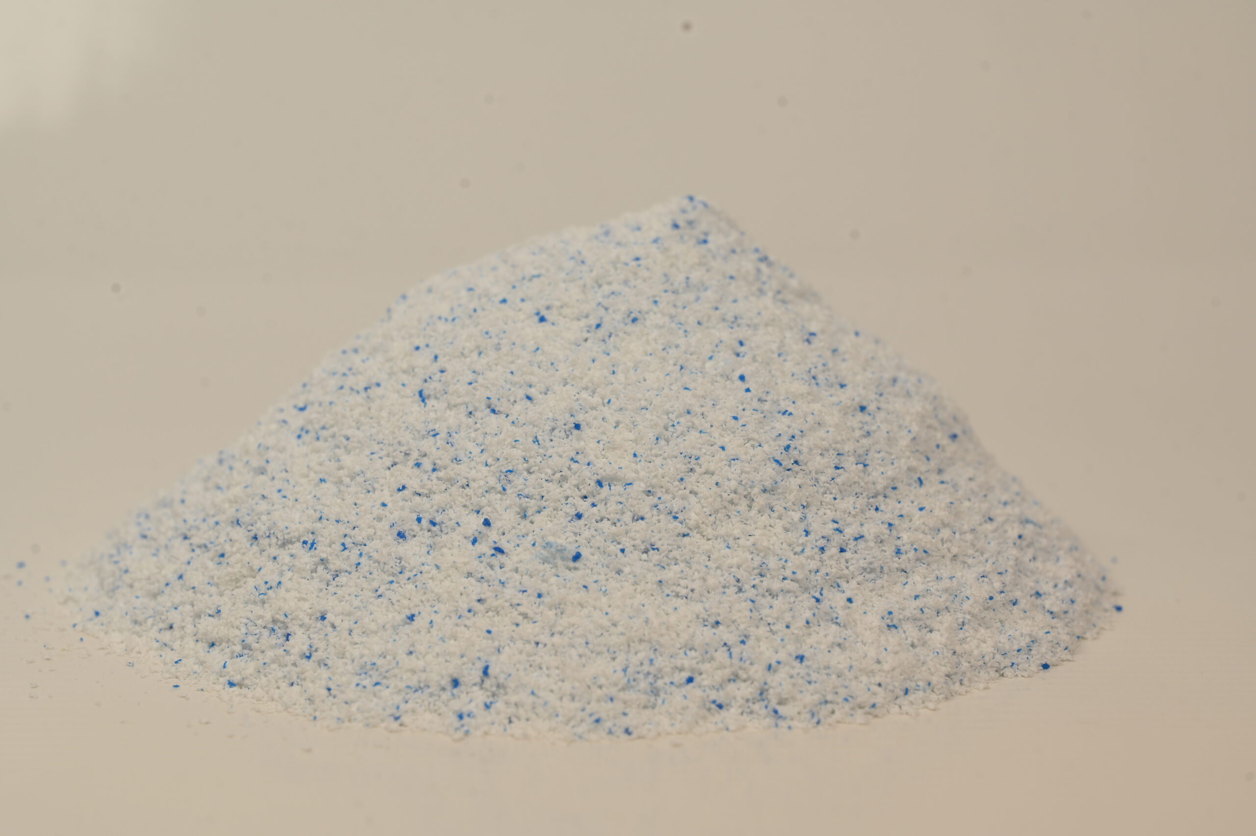 White Stone Effect Roto Grade Powder